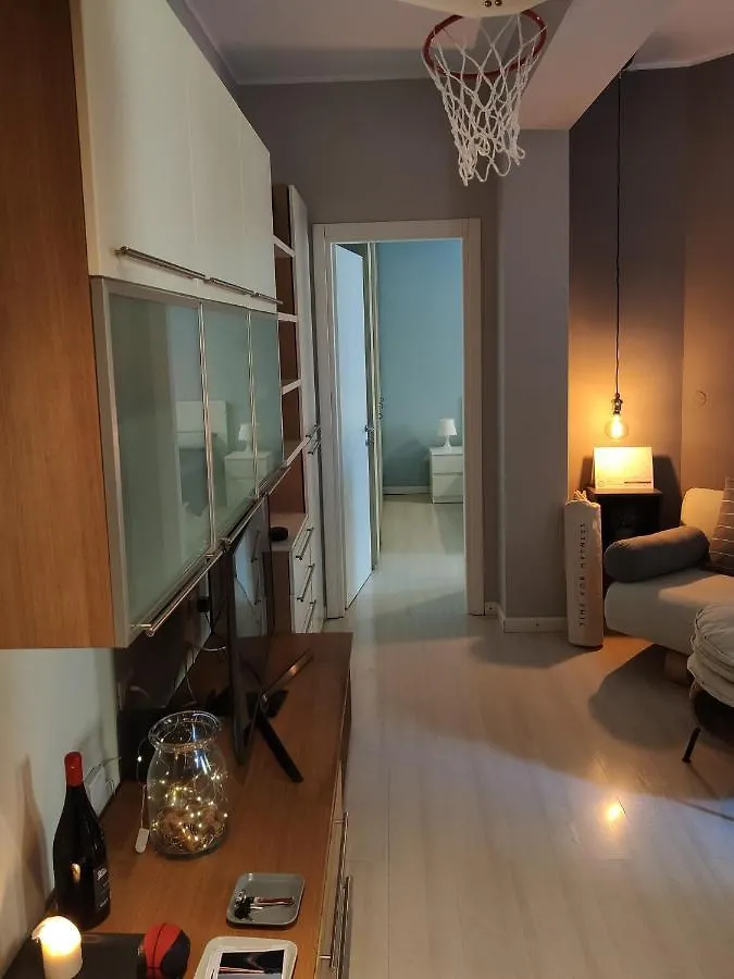 Kibilu - Via Meloria Milan